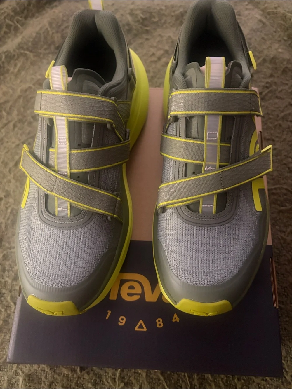 Gray & Yellow Men's Athletic Sneakers
